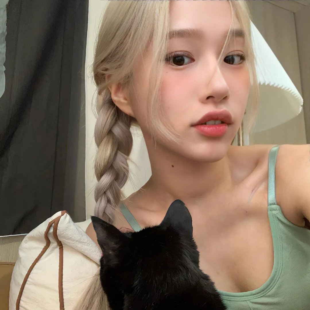 姊姊妹妹站起来